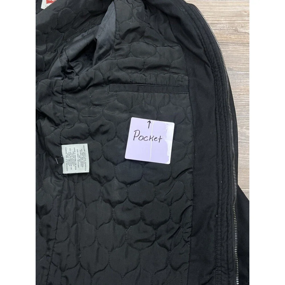 Levi's Jacket Mens M Black Soft Cotton Quilted Lining Casual Utility Casual Work